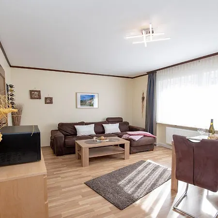 Am Matthiasturm Apartment *