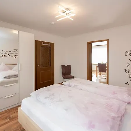 Apartment Am Matthiasturm Neef