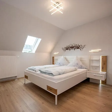 Am Matthiasturm Apartment