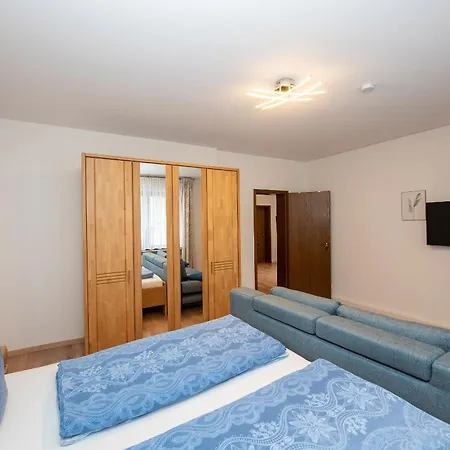 Apartment Am Matthiasturm Neef