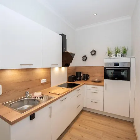 Am Matthiasturm Apartment Neef